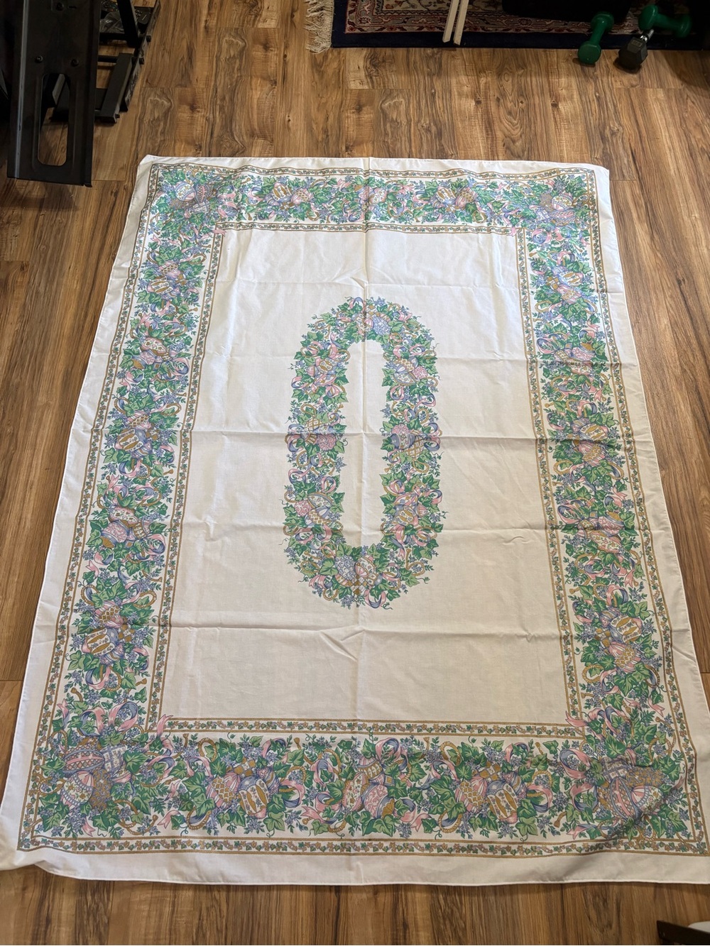 Vtg Fashion Industries Cotton Tablecloth Easter Spring Floral Wreath Cottage